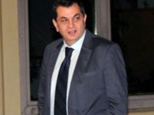 pensioners-10-lars-umateb-da-sakrebulos-Tanamdebobis-pirebi-deputatebze-maRali-xelfasis-mqoneni-aRmoCndnen