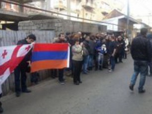 saqarTveloSi-somxeTis-saelCosTan-solidarobis-aqcia-mimdinareobs
