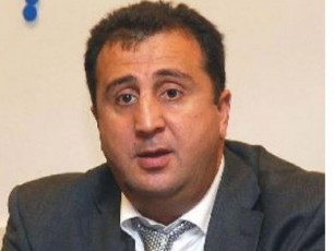 ras-sTxovs-droebiTi-administraciis-xelmZRvaneli-prezidents