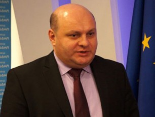 ar-gvaqvs-sakmarisi-informacia-romelic-ekonomikuri-zrdis-prognozis-dazustebis-saSualebas-mogvcems