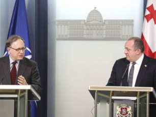 saqarTvelos-prezidentisa-da-nato-s-generaluri-mdivnis-moadgilis-erToblivi-gancxadebebi