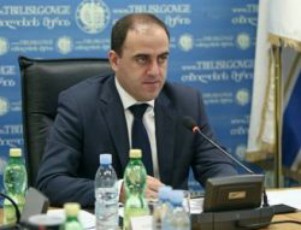 daviT-narmaniam-dedaqalaqis-mTavrobis-axali-wevrebi-waradgina