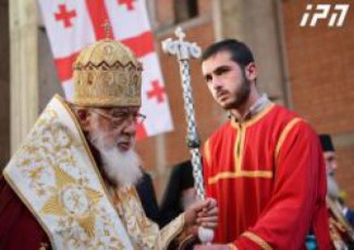 patriarqi-gardacvlili-mitropolitis-sulis-mosaxseniebel-panaSvids-sionSi-xuTSabaTs-gadaixdis