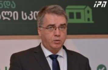 daviT-sergeenko-wamlebze-qarTulenovani-anotaciebis-darTvis-Sesaxeb-kanonproeqtis-momzadebas-saWirod-ar-miiCnevs