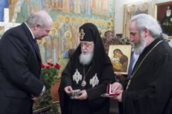 ilia-II---afxazeTi-da-cxinvali-es-gaxsnili-iarebia-saqarTvelos-sxeulze