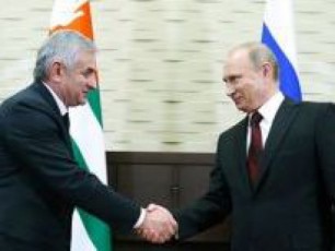 vladimer-putini-raul-xajimbas-soWSi-erTi-saaTis-ganmavlobaSi-xvdeboda