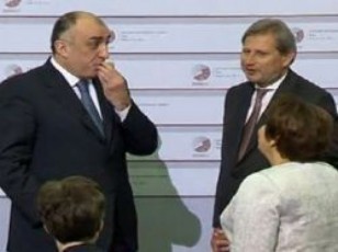latviam-partniorobis-monawile-6-qveynis-warmomadgenlebs-xis-sastvenebi-usaxsovra