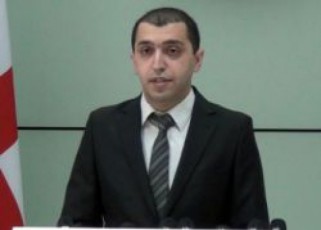 zurab-aznauraSvili---saxelmwifo-auditis-samsaxuris-mier-moZraoba-iveriaSi-aranairi-finansuri-Semowmeba-ar-mimdinareobs