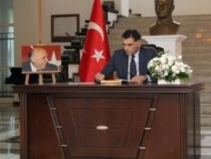 suleiman-demirelis-gardacvalebis-gamo-erovnuli-uSiSroebis-sabWom-Turqul-mxares-miusamZimra