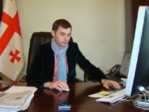 mixeil-saakaSvilma-Tavis-mrCevlad-odesaSi-saqarTvelos-yofili-generaluri-konsuli-Teimuraz-niSnianiZe-daniSna