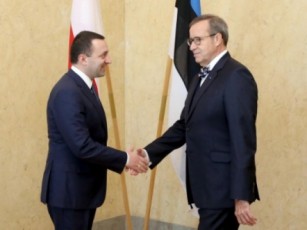 premier-ministri-estoneTis-prezident-toomas-hendrik-ilvess-Sexvda