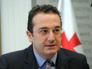 uvizo-reJimi-ganxorcieldeba-saqarTvelos-yvela-moqalaqisTvis-romelsac-gaaCnia-biometruli-pasporti