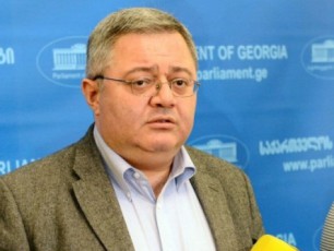 daviT-usufaSvili--parlamentis-saqmianobis-paralizeba-mosalodneli-ar-aris