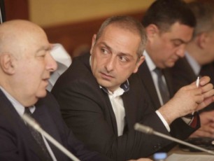 arasdros-veyrdnobi-NDI-s-kvlevebs-radgan-mimaCnia-rom-es-aris-politikuri-iaraRi