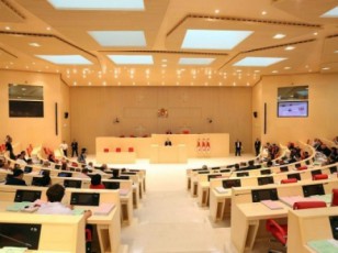 sakonstitucio-sasamarTlos-Tavmjdomaris-kandidaturis-dasaxelebis-procesSi-prezidentis-monawileoba-arakonstituciuria