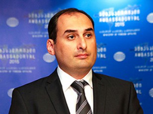 dimitri-qumsiSvili-saqarTvelos-biznes-asociaciis-wevrebs-Sexvdeba