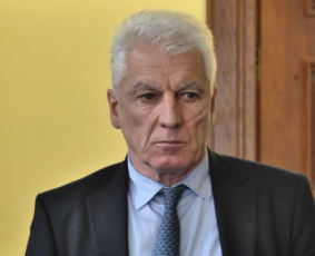 Cven-rom-evrokavSirSi-SevalT-iq-aRaravin-dagvxvdeba