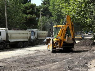 Carglis-quCaze-gzis-kapitaluri-SekeTebis-samuSaoebi-mimdinareobs