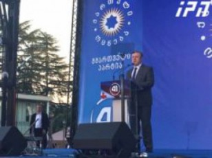 premieri---Cven-mxolod-jansaRi-konkurenciiT-da-Rirseuli-brZoliT-vapirebT-arCevnebSi-gamarjvebas