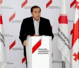 paata-burWulaZe---me-marto-ki-ar-mismenen-Cvenze-moqmedeben-Cvenze-zewolaa-Cvenze-yvelaferi-xdeba