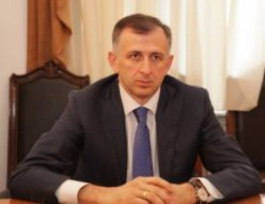 zurab-pataraZe-armaz-axvledians---wavida-is-dro-roca-zonderjgufebiT-ebrZodnen-oponentebs