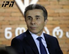 biZina-ivaniSvili-afxazur-mxares-maRali-klasis-sastumros-da-botanikuri-baRis-mSeneblobas-sTavazobs