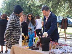 gela-samxarauli-Rvinis-festivals-daeswro