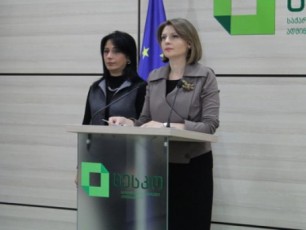 dRes-kenWisyris-SenobaSi-agitacia-ikrZaleba