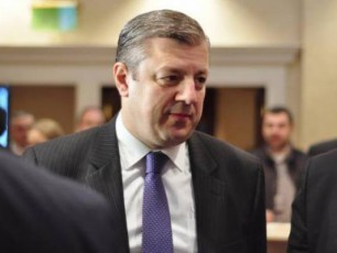 rusTavSi-112-is-axal-ofisSi-pirvel-zarebs-premier-ministrma-da-Ss-ministrma-upasuxes