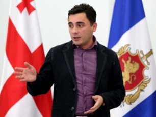 daviT-mesxiSvili---bolo-sam-welSi-avtosagzao-SemTxvevisas-gardaicvala-61-da-daSavda-2000-ze-meti-bavSvi