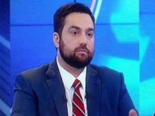 premierma-erTi-mxriv-populisturi-meore-mxriv-ki-usamarTlo-gadawyvetileba-miiRo