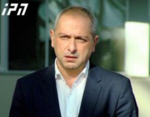 irakli-sesiaSvili-ndobis-jgufSi-sakuTari-kandidaturebis-wardgenasTan-dakavSirebiT-dRes-saparlamento-subieqtebs-mimarTavs