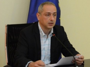 irakli-sesiaSvili-yvela-Sesabamis-subieqts-mouwodebs-ndobis-jgufis-wevrobis-kandidatebi-droulad-waradginon