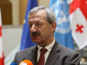 vaxtang-xmalaZe-prezidentis-pirdapiri-wesiT-arCevaze-uari-unda-vTqvaT