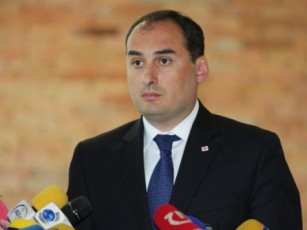 dimitri-qumsiSvili-pensiebis-zrdaze--dRes-Cven-Cvens-danapirebs-mivyvebiT