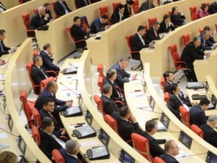 parlaments-ratificirebisaTvis-qalTa-mimarT-Zaladobisa-da-ojaxSi-Zaladobis-prevenciis-da-aRkveTis-Sesaxeb-evropis-sabWos-konvencia-waredgina