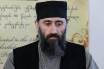 mama-Teodore-gignaZe---Tu-erTi-mdivan-referenti-marTavs-eklesias-ra-gamodis-maSin-arc-patriarqi-arsebobs-da-arc-47-episkoposi