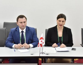 sofio-qacarava-da-nikoloz-naTenaZe-iaponiis-erovnuli-parlamentis-warmomadgenlobiTi-palatis-delegacias-Sexvda