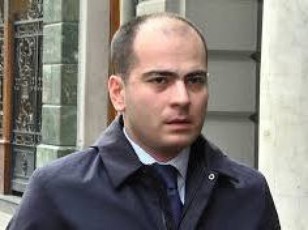 is-faqti-rom-ocnebis-garda-yvela-partia-konstituciis-proeqts-qveynisTvis-sazianod-miiCnevs-TavisTavad-diagnozia