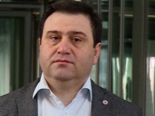 Rvinis-xarisxis-kontrolze-rocaa-saubari-aqcenti-venaxebze-unda-gakeTdes