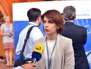 Tamar-CugoSvili-evropis-sabWos-saparlamento-asambleis-generalur-mdivans-voicex-savickisSexvda