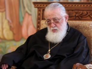 patriarqi-ilia-meore-aSS-s-vice-prezidents-xval-sionis-taZarSi-Sexvdeba