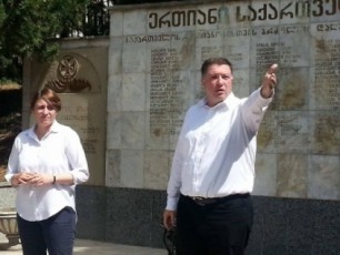ukve-brmebisTvisac-naTeli-xdeba-rom-okupaciis-pirobebSi-araviTari-dalageba-ruseTTan-ar-da-ver-moxdeba