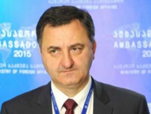 saqarTvelos-premieri-da-germaniis-kancleri-sxvadasxva-sferoSi-arsebul-sakiTxebs-ganixilaven