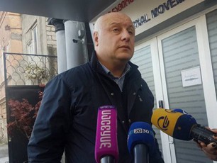prezidents-SeuZlia-Sexvdes-umravlesobas-da-opozicias-es-Sexvedra-erTad-Sedgeba-Tu-cal-calke-maTi-gadasawyvetia
