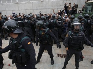 kataloniaSi-referendumis-dros-momxdari-areulobisas-daSavebulTa-ricxvi-893-mde-gaizarda