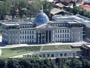 Sexvedra-1600-saaTze-prezidentis-administraciaSi