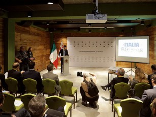 TbilisSi--qarTul-italiuri-biznes-forumi-gaixsna
