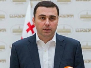 deboSisa-da-destruqciis-saSualeba-aravis-miecema-arc-parlamentis-wevrs-da-arc-moqalaqes