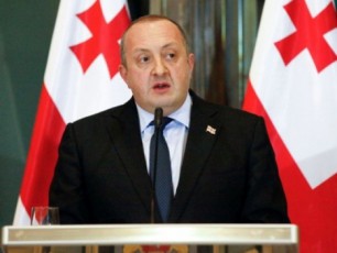 CemTvis-uaRresad-Znelia-am-konstituciaze-xelis-mowera
